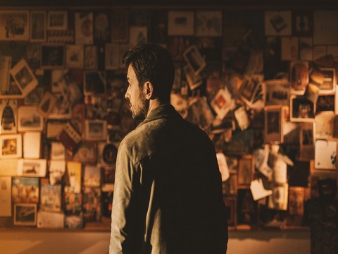 Yalın... "DEVA BİZE SEVİŞLER"!..