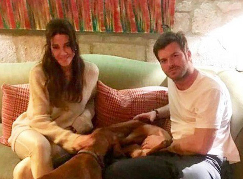 Kıvanç - Başak Tatlıtuğ... 3.EVLİLİK YİLDÖNÜMÜNDE ROMANTİK KUTLAMA!