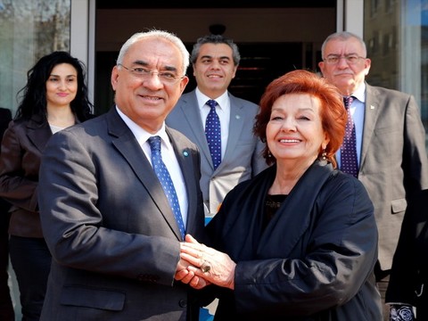 Güven Hokna... SEÇİM SLOGANI ŞAŞIRTTI!..