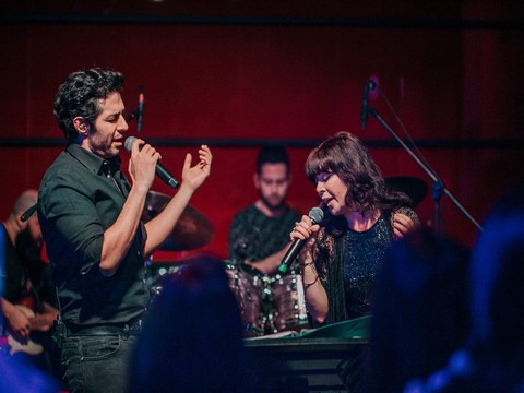 Özge Fışkın-Mert Fırat... KEYİFLİ GECE!..