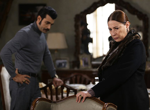 Bir Zamanlar Çukurova...BÜYÜK HANIM KAYBOLUYOR!