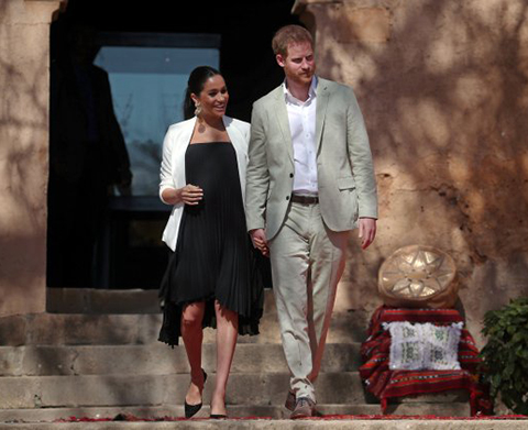 Prens Harry - Meghan Markle... KRALİYET AİLESİNDEKİ ÜST DÜZEY GÖREVLERİNDEN NEDEN ÇEKİLDİLER?