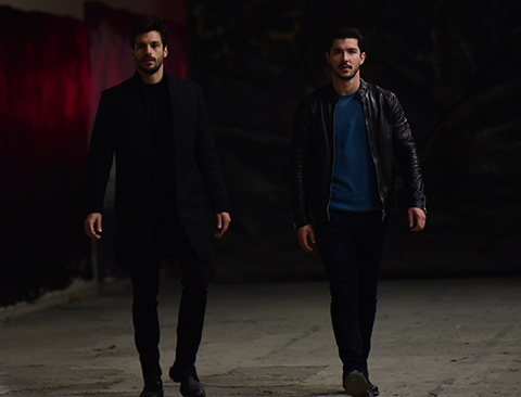 Halka... SIR KARDEŞLİĞİ!