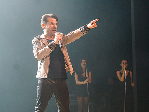 Kenan Doğulu... AŞKI UNUTTU, KONSERLERE TAM GAZ DEVAM!