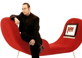 Özgür Aras'la "Popluyorum"... ÜNLÜLERİN MENAJERİNDEN MÜZİK PROGRAMI...