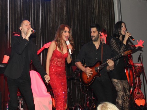 Ziynet Sali... KIBRIS'TA MEMLEKET HASRETİ GİDERDİ!..