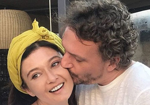 Nurgül Yeşilçay... ROMANTİK TEKLİFİ ANLATTI!