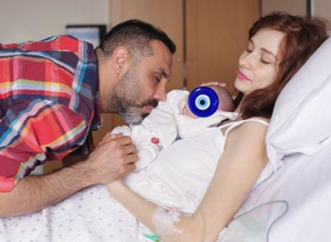 Ümit Özoğuz... İLK ÇOCUĞUNU GÖZYAŞLARIYLA KARŞILADI!