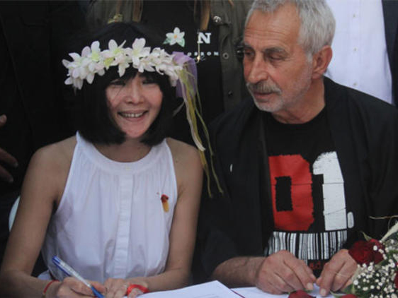 Rıza Akın… JAPON MİHO SHİMOTASHİRO İLE EVLENDİ