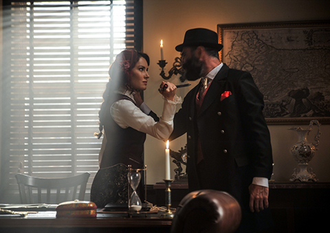 Payitaht Abdülhamid... SIRLAR ÇÖZÜLÜYOR!