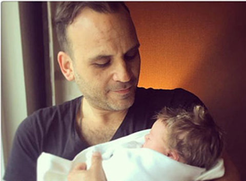 Gürgen Öz... BABA OLDU!