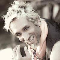 Tarık Mengüç... YAZLIK ALBÜMÜ HAZIR!