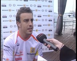 Fernando Alonso... "HER PİLOT BİR GÜN FERRARİ İÇİN YARIŞMAK İSTER"!