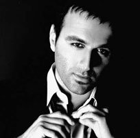 Fatih Kayhan... ALBÜMÜ GÖRÜCÜYE ÇIKTI!