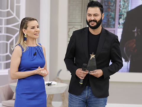 Esra Erol'da... ÇİFTE ÖDÜL!