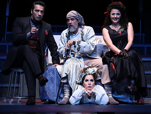 İBB Şehir Tiyatroları... YENİ OYUN HASTALIK HASTASI!