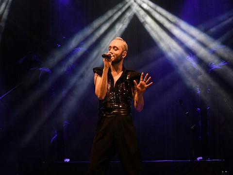 Mabel Matiz... KONSERLERE TAM GAZ DEVAM!..