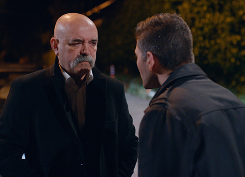 Çukur...AZER KURTULUŞ, KOÇOVALILARIN KARŞISINDA!