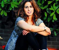 Niran Ünsal...  DEMET'LE HANDEYE KIZGIN!