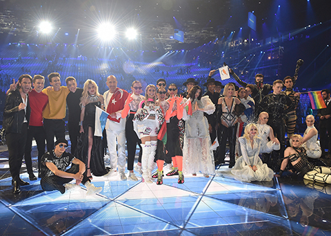 Serhat Hacıpaşalıoğlu..TÜRK BAYRAĞI EUROVİSİON FİNALİNDE!