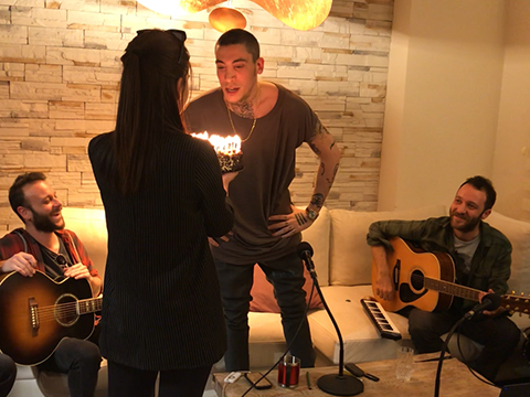 Can Bonomo... CANLI YAYINDA DOĞUM GÜNÜ SÜRPRİZİ!