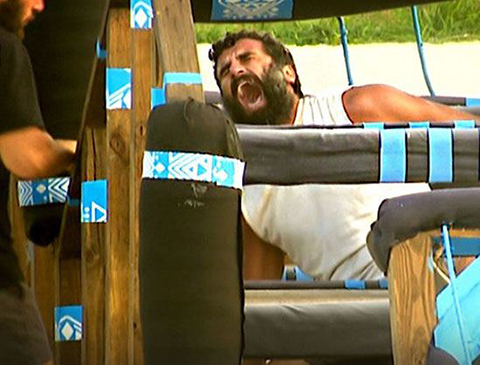 Survivor 2019... HİKMET ÇOK KÖTÜ SAKATLANDI!