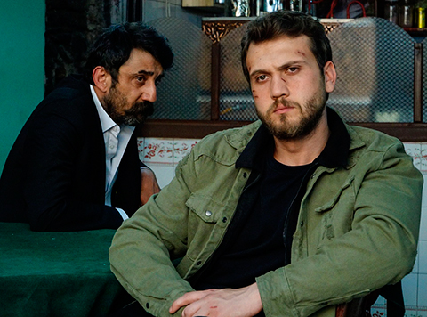 Çukur...“KAYBETTİKLERİNİN İNTİKAMINI ALIRKEN YENİLERİNİ KAYBEDECEĞİZ!”