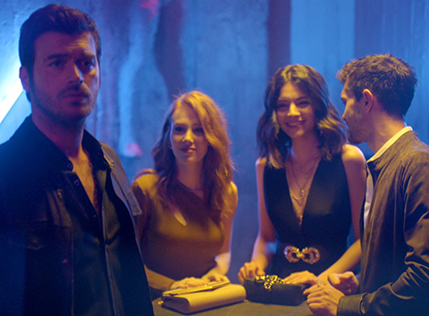 Çarpışma... CANSIZ ZEYNEP'İ ÖLDÜRECEK Mİ?