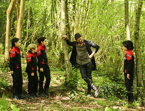 Tozkoparan... YAZ SEZONUNDA YENİ OYUNCULARUYLA EKRANDA!