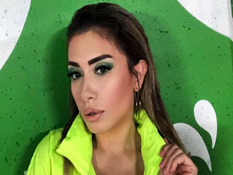 Nil Karataş... "SEVMEYECEĞİM"..