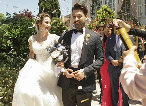 Elimi Bırakma...SUMRU DÜĞÜNÜ ENGELLEYEBİLECEK Mİ?