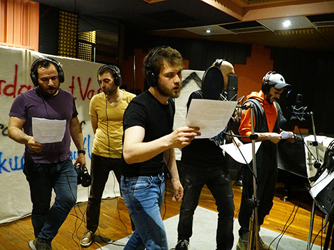 ‘NERE GİTSEN ÇUKUR ORDA’NIN KLİBİ, 48 SAATTE  1 MİLYON İZLENDİ!