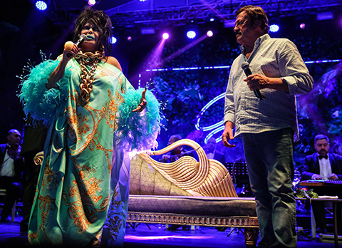 Bülent Ersoy - Selami Şahin...MUHTEŞEM DÜET!