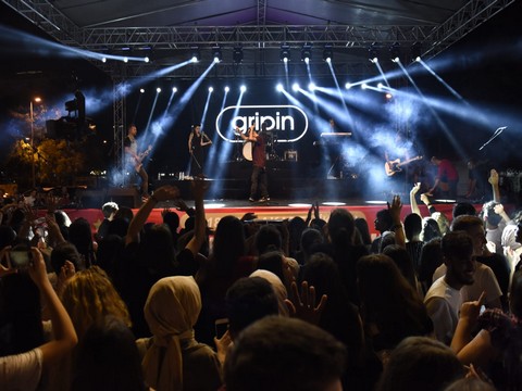 Gripin... SİLİVRİ'DE MEZUNİYET ÇOŞKUSU!..