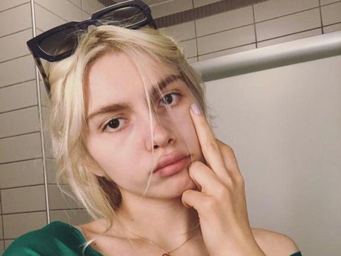 Aleyna Tilki... "NORMALDE YAPMAM!"... BAYRAM İÇİN ÖZEL POZ!