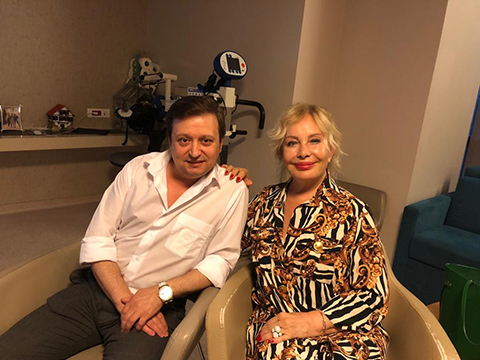 EMEL SAYIN... M.ALİ'Yİ ZİYARET ETTİ, MÜJDELİ HABERİ VERDİ!