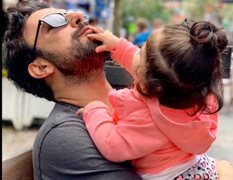 Tarkan... KIZININ 1.DOĞUM GÜNÜ PARTİSİ İÇİN KESENİN AĞZINI AÇTI!..