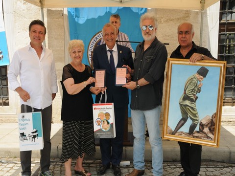 Engelsiz Yaşam Vakfı...ŞEHİTLERİMİZİN İSİMLERİ SONSUZA KADAR YAŞATACAK!