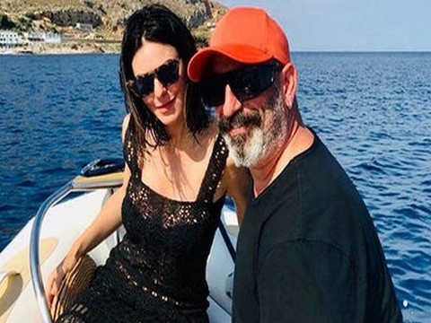 Defne Samyeli - Cem Yılmaz... EGE'DE AŞK TAZELEDİLER!..