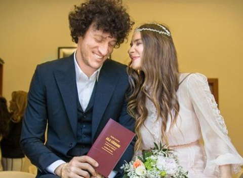 Müge Boz Erdeniz...MÜJDEYİ VERDİ!