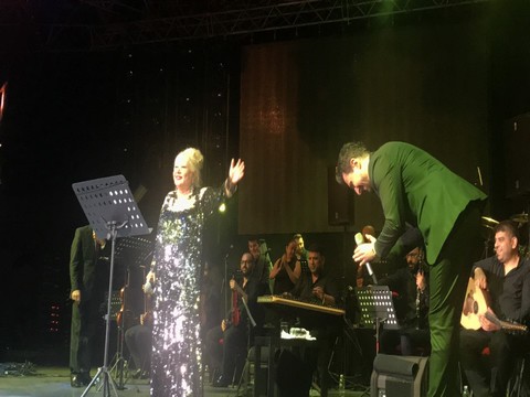 Muazzez Abacı - Gökhan Tepe... BURSA'DA MUHTEŞEM DÜET!..