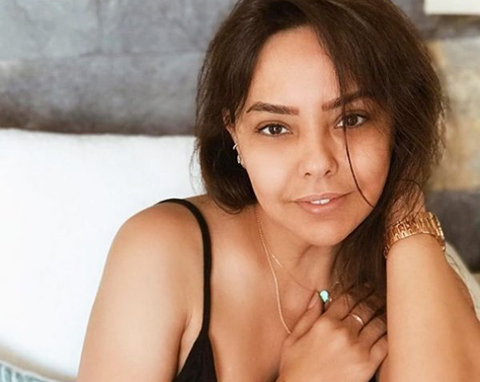 Ebru Gündeş...TATİLDE VE MAKYAJSIZ!