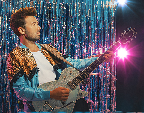 Yalın...YAZ DAHA YENİ BAŞLIYOR!