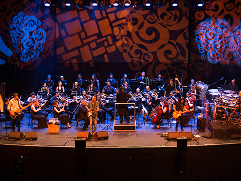 Mor ve Ötesi...HARBİYE'DE SENFONİK KONSER!