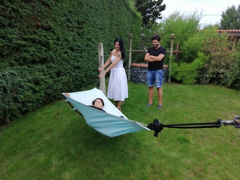 Ekin... KLİP SETİNDE YILAN KORKUSU!..