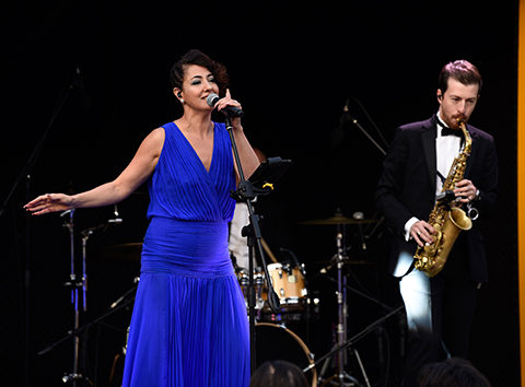 Meltem Cumbul...7'DEN 70'E COŞTURDU!