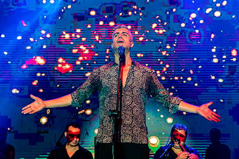 Özcan Deniz...KIBRIS'TA İKİNCİ KONSER!