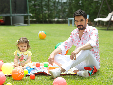 Ferman Toprak...KLİPTE SÜRPRİZ BAŞROL!