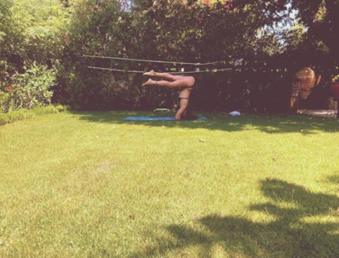 Özge Özpirinçci...'BİKİNİSİNİ GİYDİ, HİÇ BİR ŞEY DÜŞÜNMEDİ!