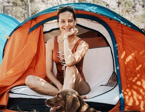 Sedef Avcı...KAMP HAYATINI SEVDİ!